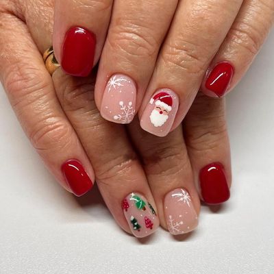 24Pcs Christmas Press on Nails Short Square Fake Nails with Snowflakes Santa Claus Design Glossy False Nails Cute Christmas Nails Acrylic Nails Full Cover Glue on Nails Stick on Nails for Women