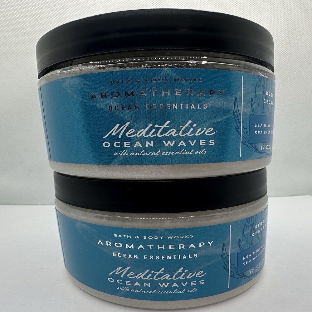 2 Bath & Body Aromatherapy Meditative Ocean Waves Bergamot Cedarwood Scrub