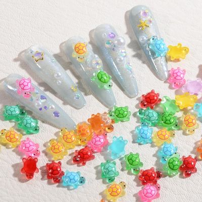 100PCS Resin Sea Turtle Nail Charms 7 Colors Mixed Cute Mini Tortoise 3D Animal Charms Glow in the Dark Summer Ocean Turtle Charms Rhinestones for Gift DIY Craft Nail Decoration