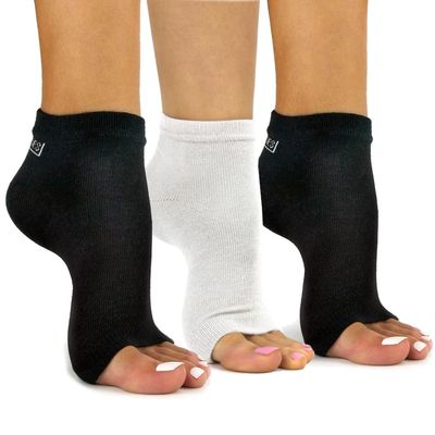 Freetoes Toeless Socks- 3 pairs. 2-Black, 1 White