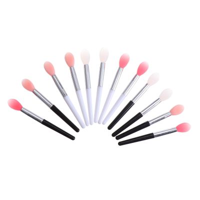 FRCOLOR 12pcs Silicone Lip Brush Soft Lip Mask Applicator Lipstick Brush Durable Skin-friendly Makeup Tool for Precise Application Easy to Clean Portable Design