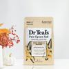 Dr Teal's Cozy Vanilla Season Comfort Pure Epsom Salt Soak and Cozy Vanilla Season Foaming Bath Duo Pack view 4