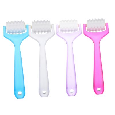 FRCOLOR 4pcs Manual Facial Massaging Roller Ergonomic Skin Care Tools for Muscle Relaxation and Aging for Skin Types Random Colors