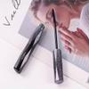 Mascara view 3
