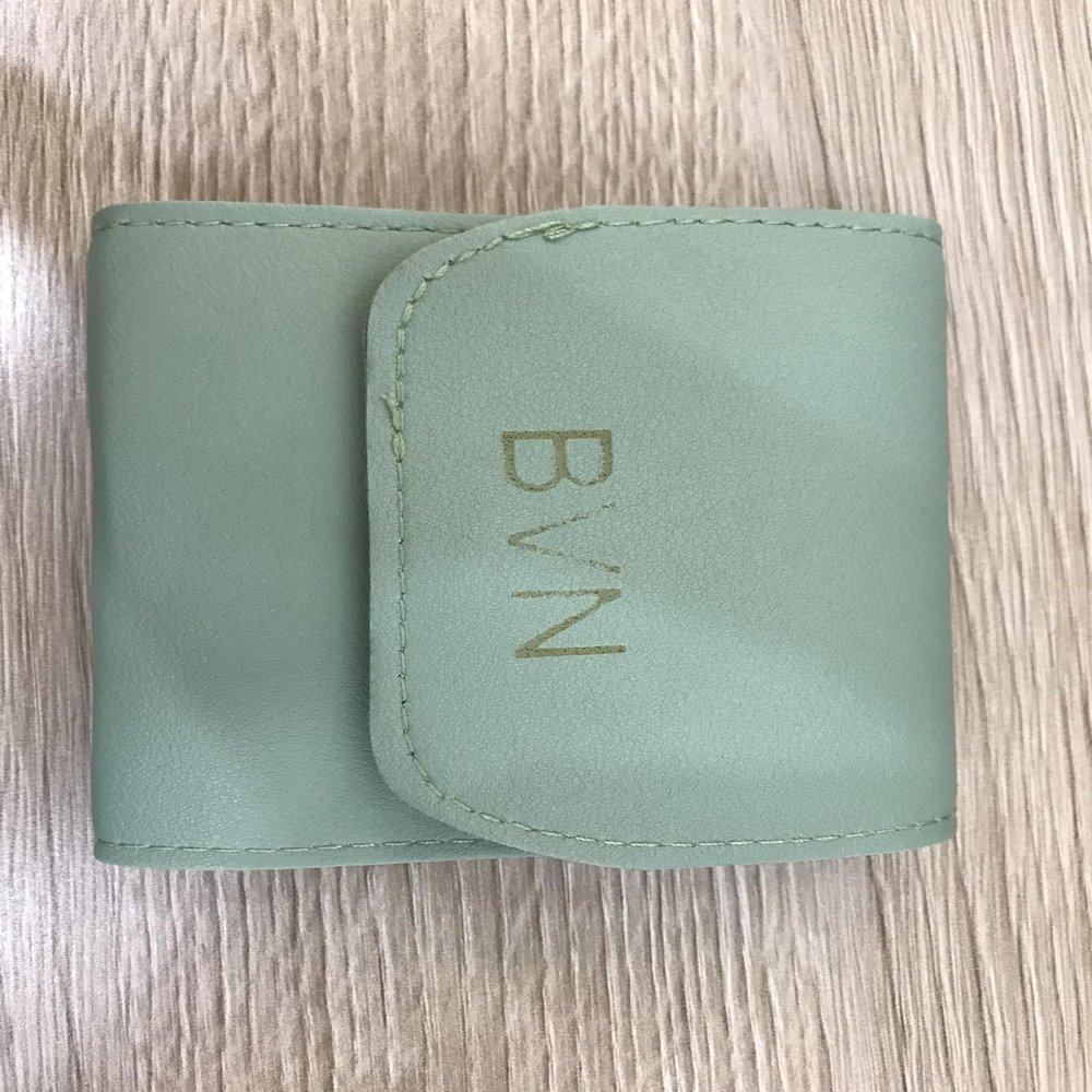 BVN Manicure Set, Nail Clipper Set Nail Care Kit with Portable Case Travel Manicure Pedicure Tools Grooming Kit Beauty Salon