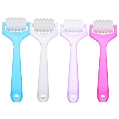 HAPINARY 4pcs Manual Face Roller Tool for Skin Care Muscle Relaxation Reduction Circulation Collagen Production for All Skin Types Random Colors