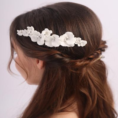 BERYUAN Flowers Wedding Hair Comb Bridal Elegant Flowers Headpiece Flowers Hair Side Comb Silver Wedding Hair Accessories for Women Girls (silver)