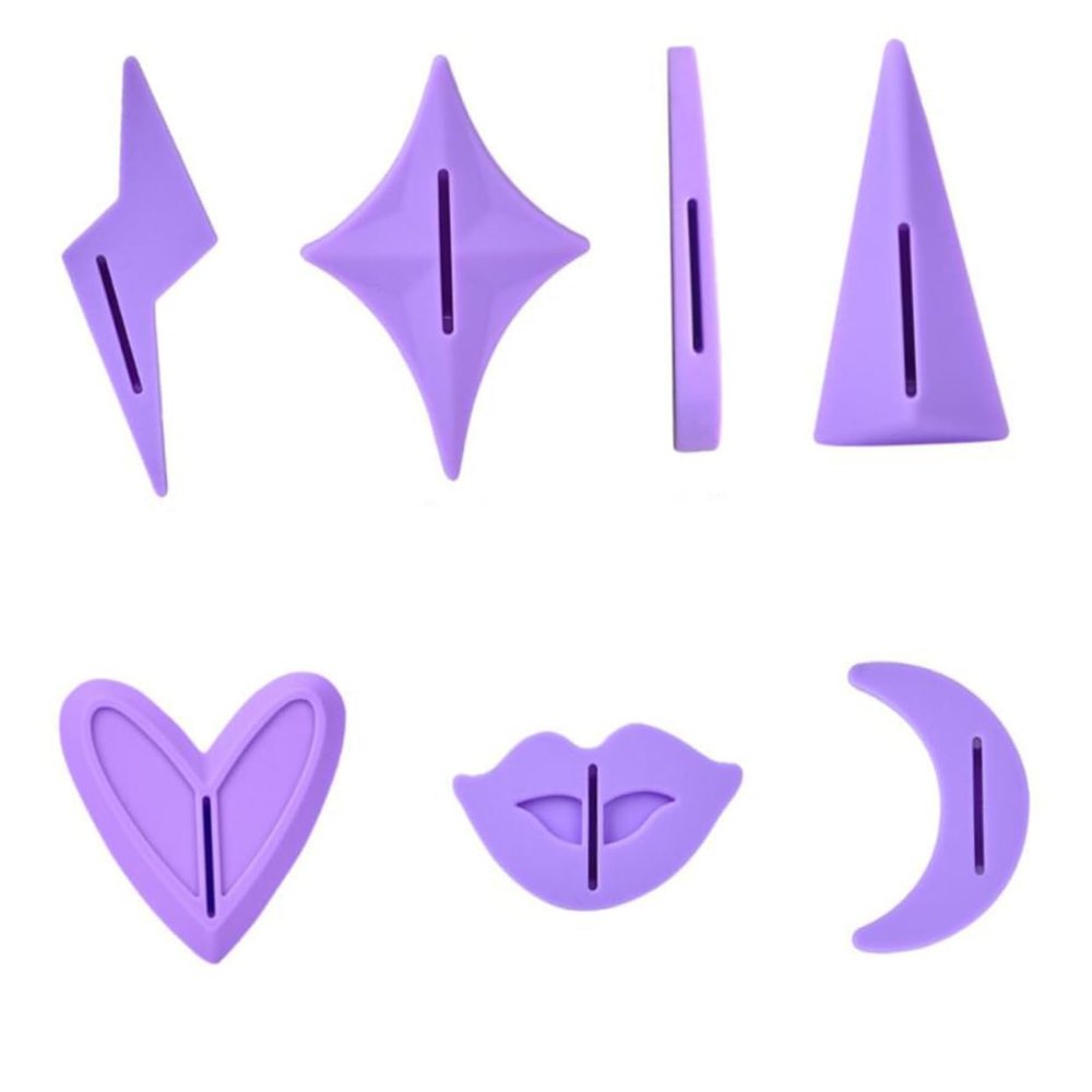 FOYTOKI Bikini Shaver for Women Crescent Shape Hair Removal Tool Private Part Razor for Smooth Shaving of Bikini Line Underarm Hair Easy to Use and Gentle Skin