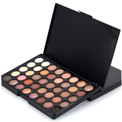 BIUDECO Colors Eyeshadow Palette Pearly Lustre and Matte Finish for All Skin Tones Highly Pigmented Eyeshadow for Daily and Professional Makeup for Smoky Eyes and Light Makeup Looks