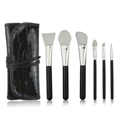 Outanaya Makeup Brush Set Professional Makeup Brushes Kit for Women Blush Eye Shadow Lip Tool Kit