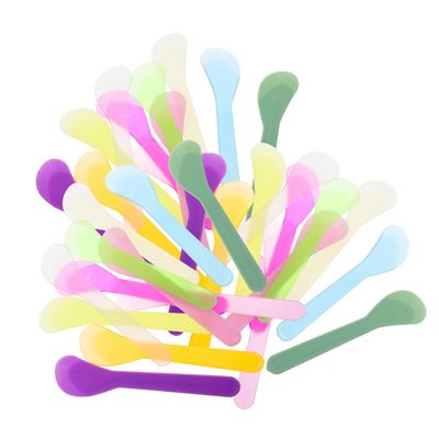 NOLITOY 150pcs Plastic Beauty Spatulas for Facial Masks Creams Lotions Curved Design for Easy Application Clean Use Multi Diy Mask Applicators