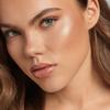 By Terry Starlight Glow CC Highlighter, Highly Pigmented Pressed Highlighting Powder, Face Makeup, Golden Glow view 4