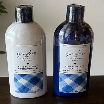 2 Gingham Moisturizing Shampoo & Conditioner bath body Set 16 oz