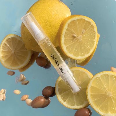Cuti-Nail Juice Oil Brush Pen + Crystal Nail file Grow, Strengthen, Nourish and Brighten Nails. X-Large 5ml