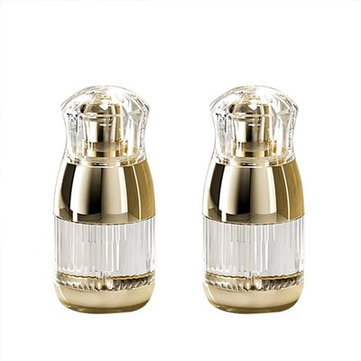 2Pcs 30ml/1oz Empty Clear Round Plastic Lotion Pump Bottle with Gold Pump Head Refillable Cosmetic Dispenser Travel Liquid Soap Container for Foundation Lotion Essential Oil