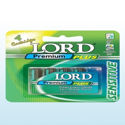 LORD PREMIUM SENSITIVE Twin Blade Refills 4's With Lubricating Strip - 2 Cards of 4 Refills