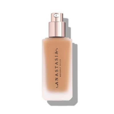 Anastasia Beverly Hills - Impeccable Blurring Second Skin Matte Foundation - 5W