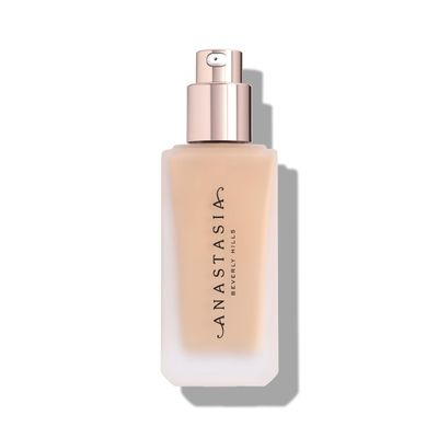 Anastasia Beverly Hills - Impeccable Blurring Second Skin Matte Foundation - 2.5W