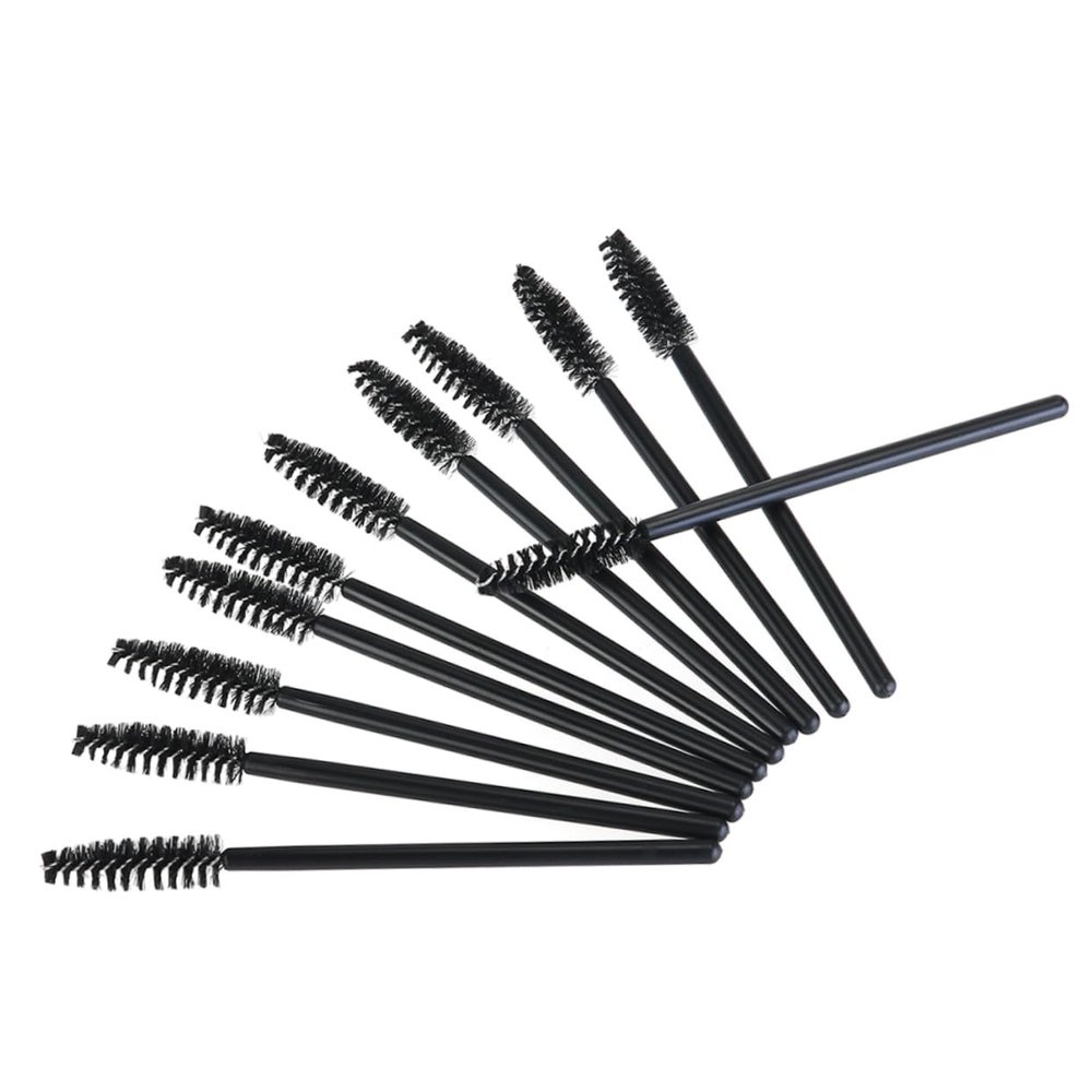 KAILIKETIY 50pcs Disposable Black Eyelash Mascara Wands Applicator Brush Kit for Makeup for Beauty Salons and Personal Use Easy to Use Flexible Brush for Clump Application