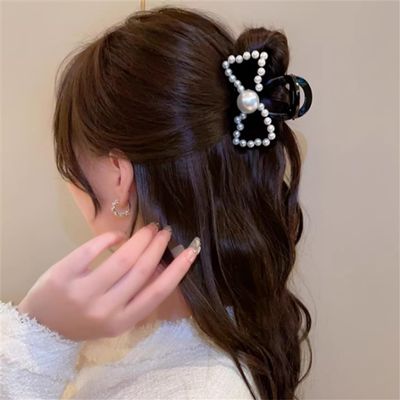 FMURY Pearl Velvet Grab Clip Women French Vintage Hair Clips Medium Plate Hair Shark Clip