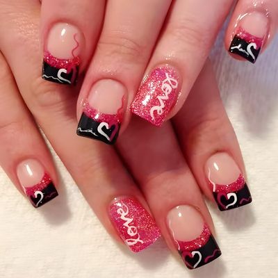 24Pcs Valentine's Day Press on Nails Short Square Fake Nails Glitter Love Design False Nails Black French Tip Press ons Heart Acrylic Nails Cute Artificial Nails for Women Valentines Stick on Nails
