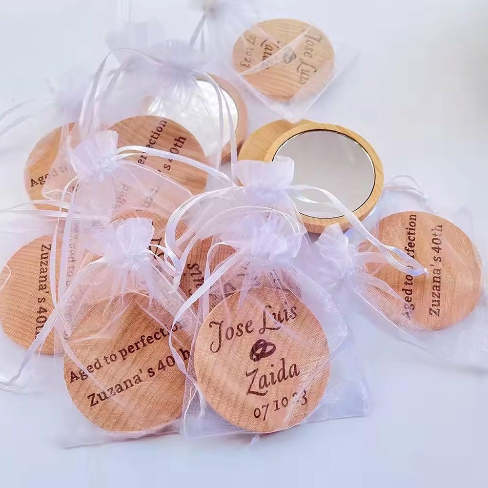 XFYSDIY Personalized Pocket Mirror, Personalized Wedding Guest Gift, Custom Engraved Wooden Pocket Makeup Mirror for Women Wedding Party Favor Souvenir(1pcs)