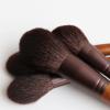 HIONJIN Log color true capillary light sharp wool horse hair makeup brush powder brush cheek brush eye shadow brush view 3