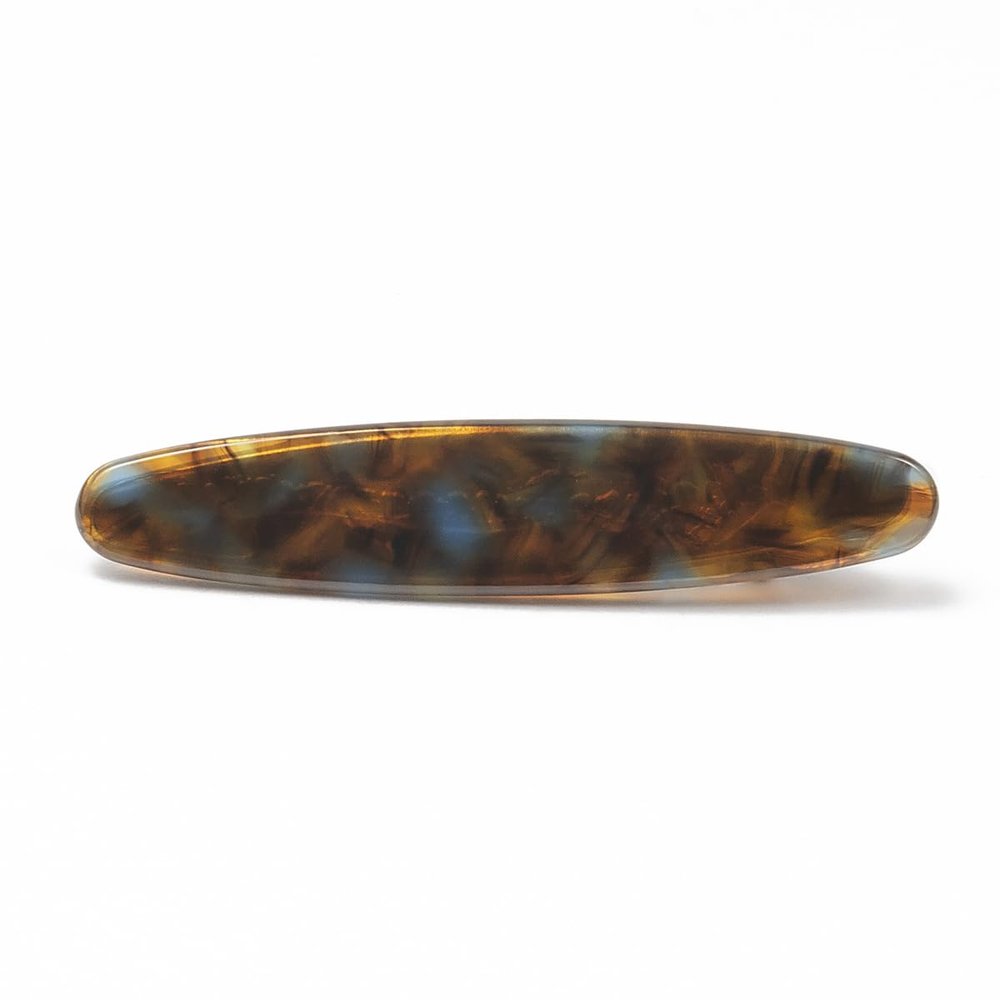 2019 Oval brooch, cellulose acetate, made in Italy.