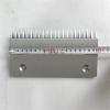 10PCS Escalator Comb AL Central 22 Teeth Use for 9300 199x108 mm L= 199MM W= 108MM view 2