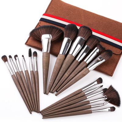 18 Pcs Makeup Brush Set Professional Makeup Brushes Wood Grain Plastic Handle Cosmetics Brushes Blending Brush for Foundation