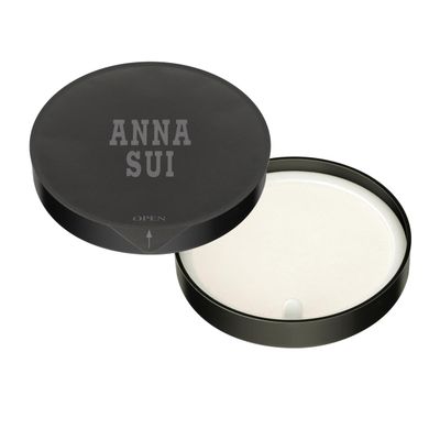 ANNA SUI Brightening Loose Face Powder  Medicated Vitamin C Makeup Powder for Radiant, Smooth Finish, Pore Blurring, Oil Control, Skincare Infused, 001 Bright and Pure Bright White, 0.6 oz