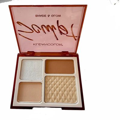 Alexie's Shade & Glow Palette, Sculp, 4 Color Bronzer and Highlighter, 0.34 oz, Choice of Luna, Espacia, Estrellas or Sol (Sol, Medium Large)