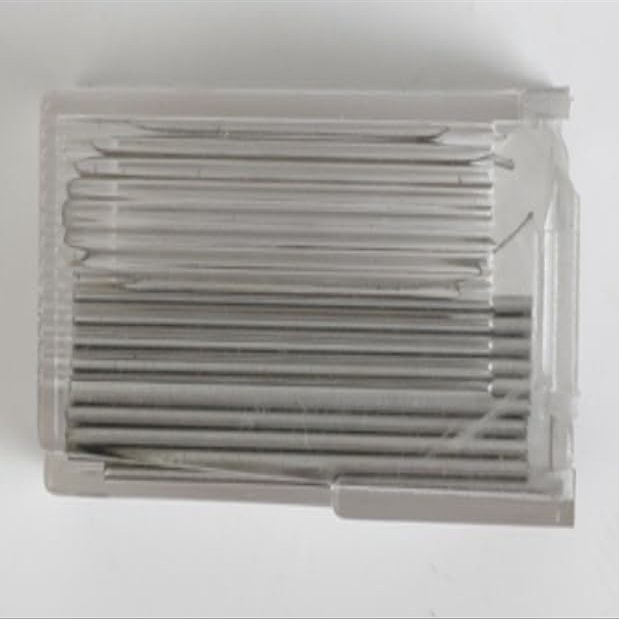 10 Count High Carbon Steel Single Edge Razor Blades in Holder - Pack of (30)