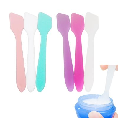 Wopanxye 120 Pack Cosmetic Spatula, Small Plastic Spoon for DIY Facial Lip Mask, Face Cream, Body Lotion, Disposable Makeup Scraper, Multipurpose Mini Applicator for Mixing, Skincare, Sampling, Waxing