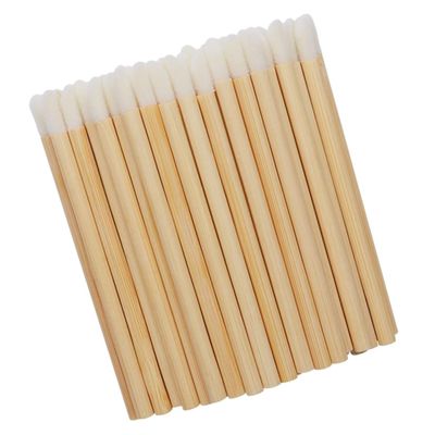 Beatifufu 100pcs Disposable Lip Brush Applicators Portable Makeup Lipstick Brushes for Precise Application Lightweight Easy to Carry Women and Girls