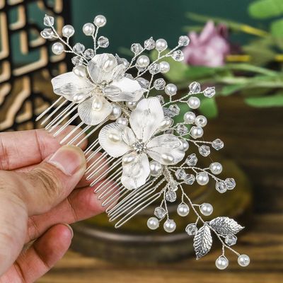 BERYUAN Rhinestone Pearls Wedding Hair Comb Flower Leaf Rinestone Bridal Headpiece Handmade Pearls Flower Hair Comb Silver Wedding Headpiece for Women