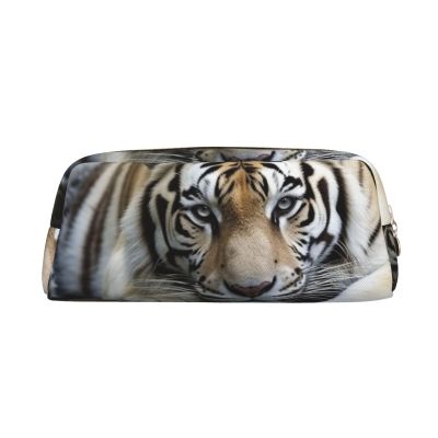 BWLHJKE Tiger Lie On Rock Makeup Bag for Women Men Travel Toiletry Bag Aesthetic Purse Pouch Large Pencil Case