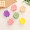 XILEAN 7.5 * 7.5CM Hairpins Five Flower Acrylic Hawaiian Hairpins Non-Slip with Claws Suitable for Women and Girls Hair Accessories for Medium Thick Hair view 3
