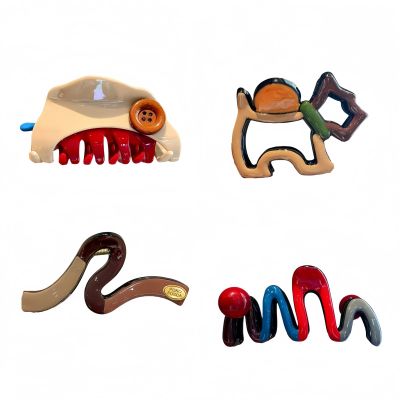 Cute Plastic Hair Clips: Puppy Buttons Fluttering S-Shaped Four Shapes. The Perfect Combination Of Fashion And Quality