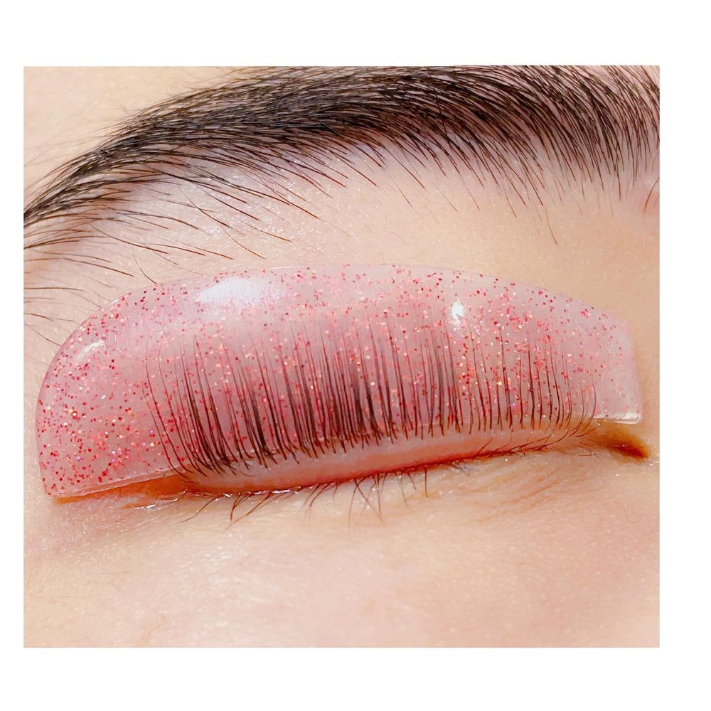 Asian Flat Shields 1mm Thin Lash Lift Pad For NO.1 Perm Soften Eyelashes 100% Korean Glueless Pads Glueless Lash Lifting Shield For Salon Usage Flatter Rods For Perming Lashes Thoroughly (Hot Pink)