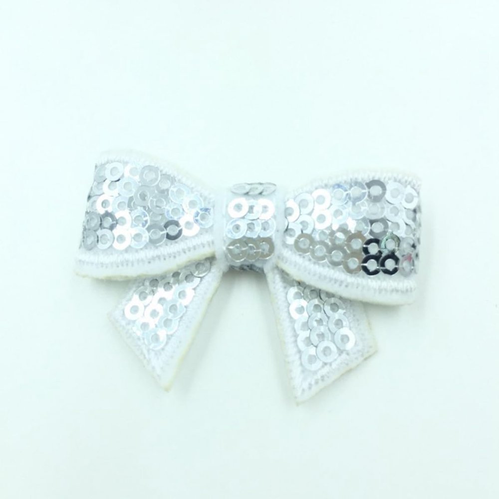 20Pcs 5cm DIY Shiny Sequin Bows Knot Fashion Applique Bows For Hair Accessories (20Pcs White, With No Clip)