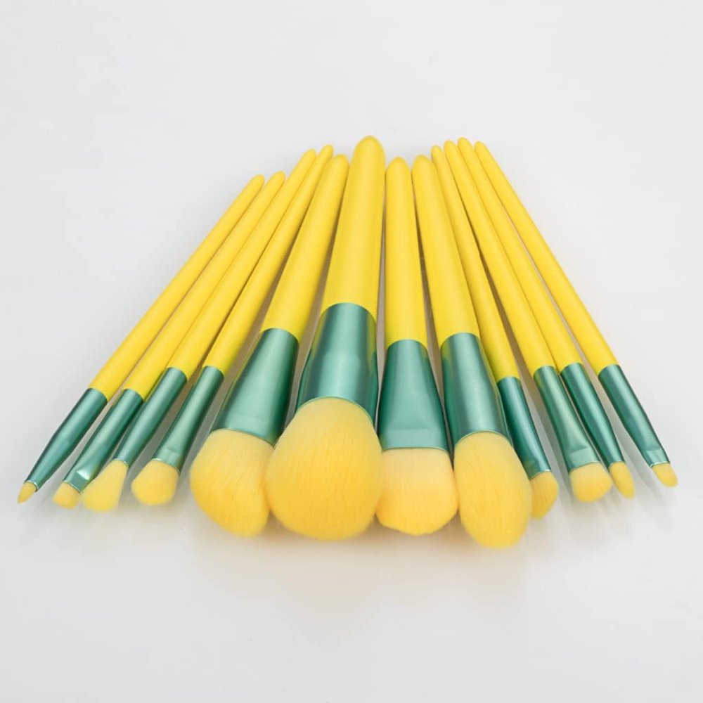 12Pcs Makeup Brushes Set Cosmetic Powder Eye Shadow Foundation Blush Blending Beauty Make Up Brush Tool
