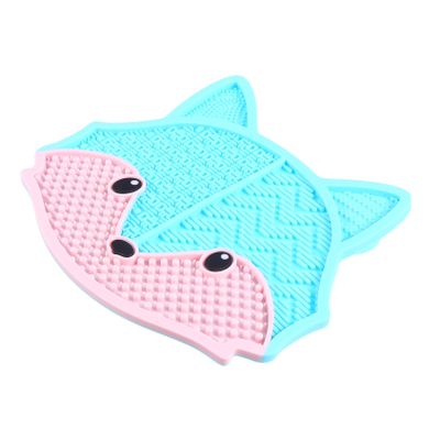 TOGEVAL Lovely Silicone Makeup Brush Cleaning Mat Suction Cups Efficient Makeup Tool Scrubber for Easy Cleaning and Maintenance of Cosmetics