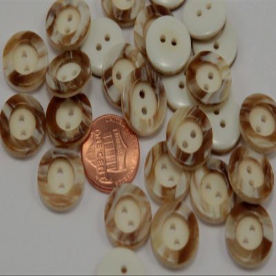 24 Cream with Light Brown Marblized Lip Plastic Buttons 5/8" 15MM # 6206