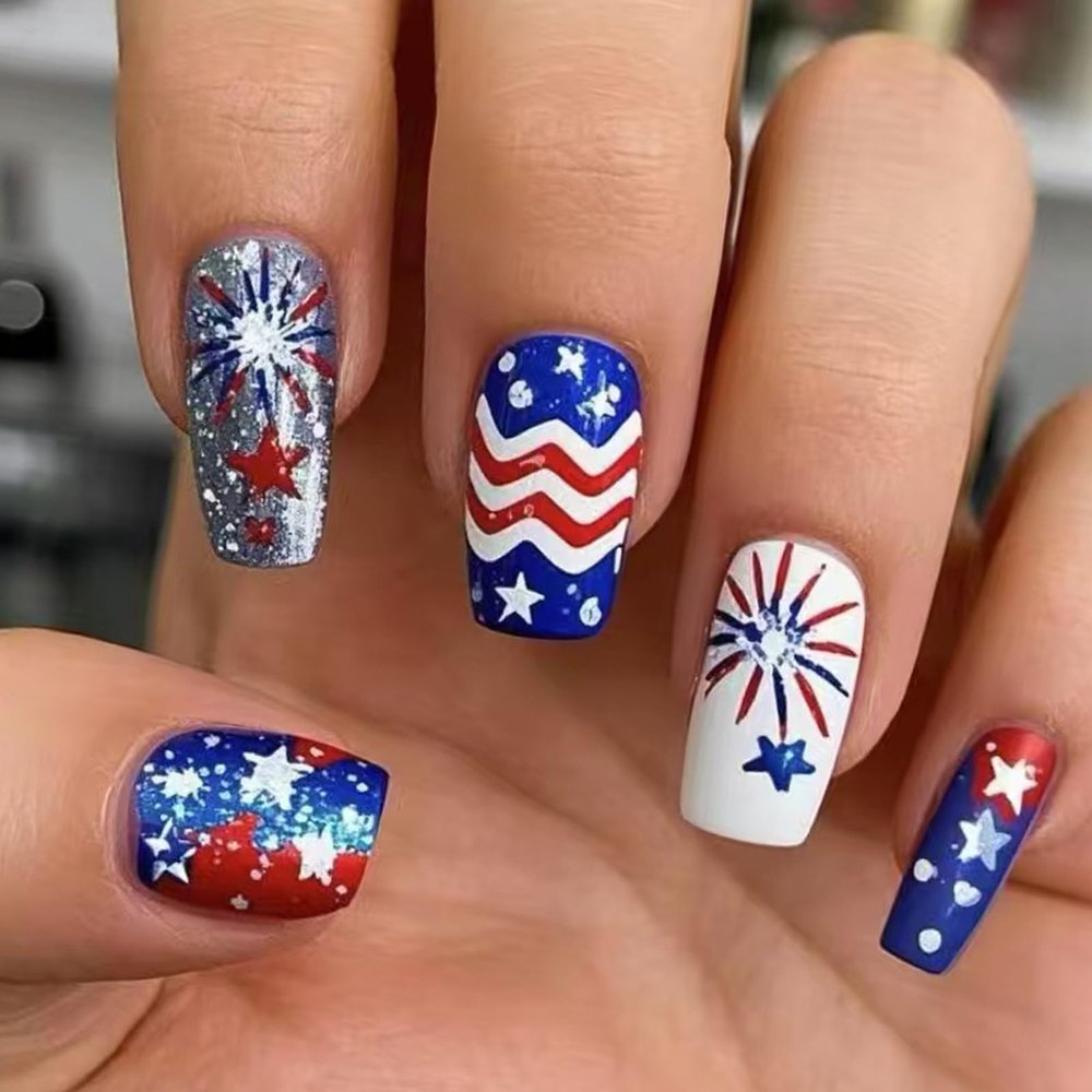 BQZQPAMZ July 4th Square Fake Nails, Fireworks Pattern Design Press-On Medium Nails, Special Glue on Nails Natural Reusable Acrylic Nails for Women Independence Day Glitter Nail Art Supplies (24pcs)