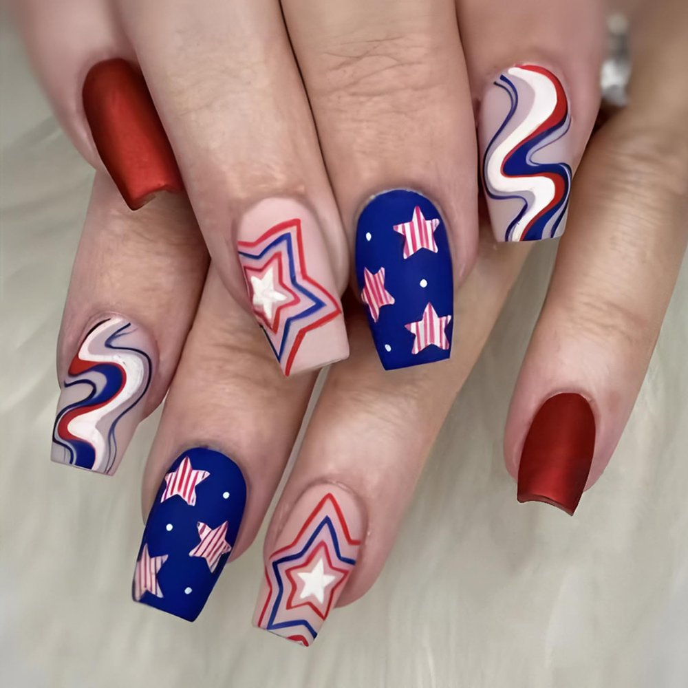 Independence Day Design Press on Nails Square Medium July 4th Stripes Stars Acrylic Fake Nails Water Ripple Full Coverage False Nails for Women Holiday Natural Matte Manicure Gift (24Pcs)