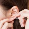 180 Pcs Piercing Cleaner Floss Disposable Piercing Hole Cleaner Ear Hole Cleaner Ear Piercing Care Cleaning Tool Ear Hole Cleaning Line Aftercare Earring Hole Cleaner Odor Removal Ear Care (Pink) view 4