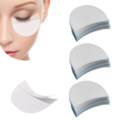 150 Pcs Eyeshadow Stickers Shields - Professional Makeup Tape for Eyeshadow, Eye Shadow Stickers Pads Stencils Lint Free under Eye Pads Eyeshadows Shield Patches Eyeliner Tape for Eyelash Extensions
