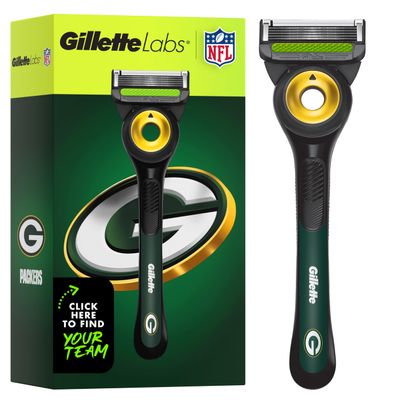 Gillette Labs Special NFL Packers Edition Shaving Razor for Men - 1 Handle, 1 Razor Blade Refill, Perfect for Game Day Grooming, GilletteLabs with Exfoliating Bar