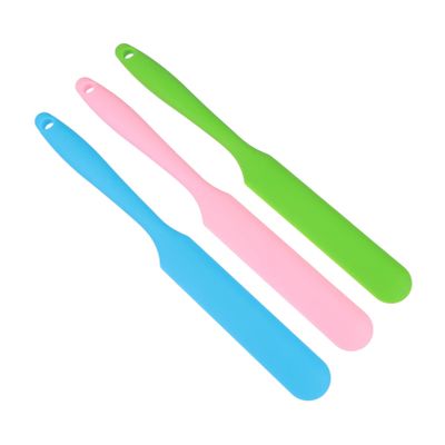 KAILIKETIY 3Pcs Non Stick Wax Scraper Reusable Silicone Applicator Spatulas for Hair Removal Long Handle for Home Salon Use Effortless Cleaning and Efficient Coverage